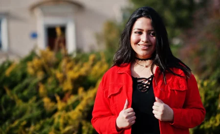 Abogados en Valencia, especialistas en extranjería: NIE, NIE VERDE, CUE, TOMA DE HUELLAS, renovación NIE, residencia y arraigo. Abogados en Valencia, especialistas en extranjería: NIE, NIE VERDE, CUE, TOMA DE HUELLAS, renovación NIE, residencia y arraigo.