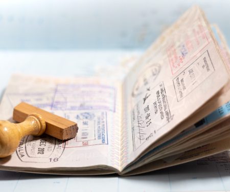 Gestoría de extranjería en Valencia. Urbano Abogados - Especialistas en trámites de extranjería.Abogados para Trámites para la Nacionalidad Española en Valencia